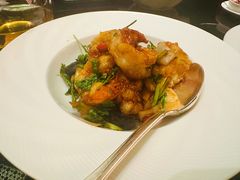 黑蒜大千虾球-北京四季酒店·采逸轩