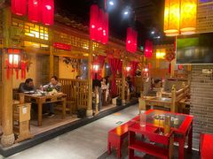 -大龙辣火锅·龙虾·烧烤(湖滨新天地店)