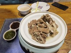 -蒙亨·手把肉·蒙古包文化主题餐厅(天恒广场店)