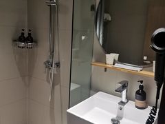 -如家酒店(杭州西湖武林广场地铁站店)