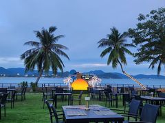 -JW万豪厨房餐厅·滨海草坪烧烤·海鲜·海景(三亚绿发山海天JW万豪酒店)