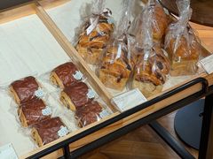 -潮一不贰·西式简餐·法式甜品(外滩店)