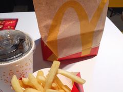 -麦当劳(秣陵路店)