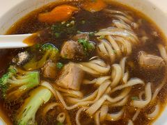 -康师傅私房牛肉面(马泉营奥莱店)