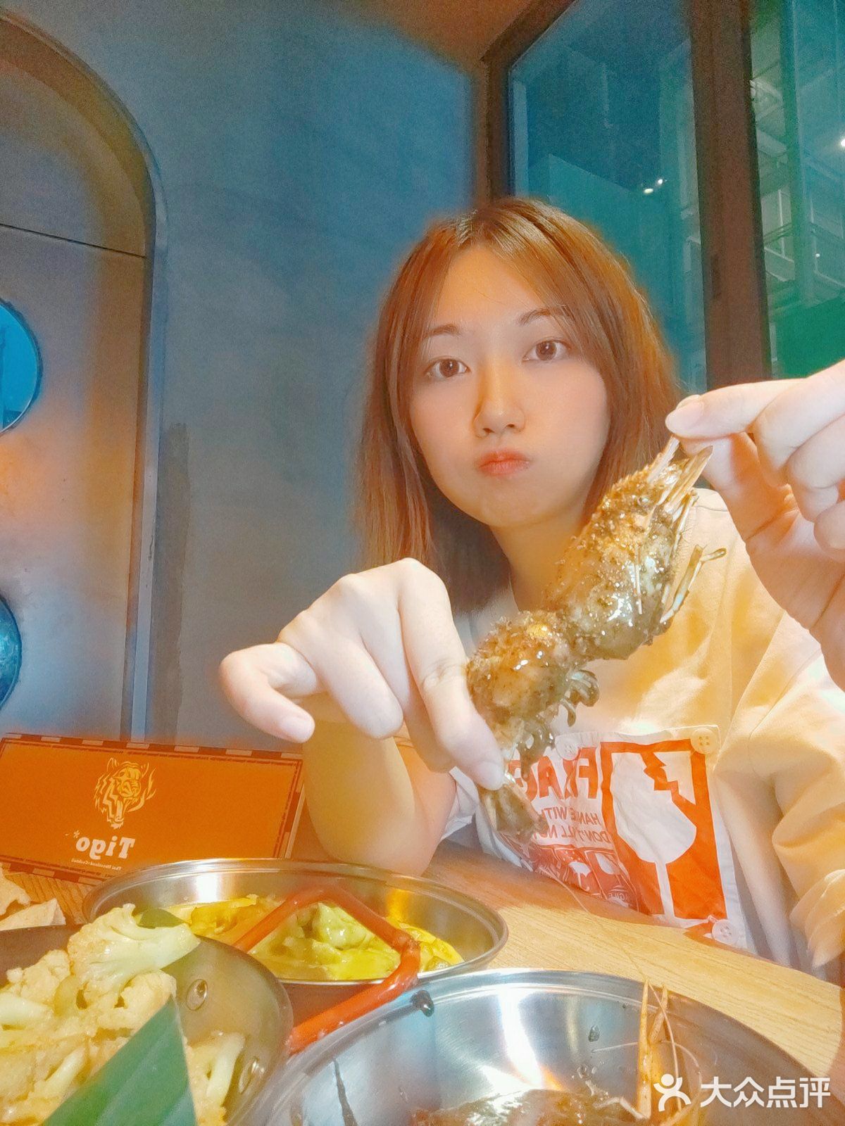 琶醍最平价泰国街头小吃🍲大虾冬阴功+千层糕我最爱！