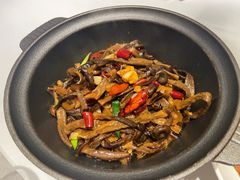 -铜锣湾·有麝自然香(重庆新天地店)