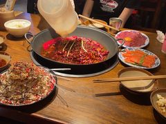 -萍姐火锅·公路夜市(武汉首店)