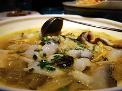 -荷塘秋月·本帮江浙菜(国权路店)