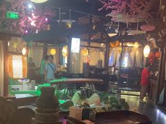 -韵秋荷(宝山龙湖天街店)
