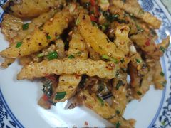 -蜗牛小馆醉乡民谣云南菜(惠新西里店)