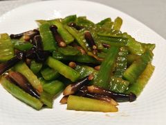 -郑庄脂渣海鲜楼(九水路店)