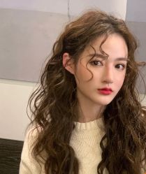 -HG美发设计沙龙