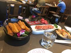 -捞王锅物料理(上海世茂广场店)