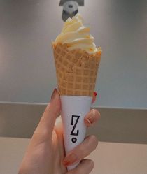 -秋禾美甲美睫