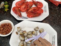 -岛中岛·海鲜大排档·万宁老字号(东澳店)