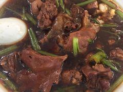 -八两八金·莱芜特色炒鸡(市南漳浦路店)