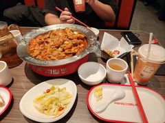 -胖哥俩肉蟹煲(济南世茂国际广场店)