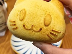 -必胜客(WOW昙华林店)
