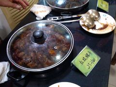 -侬佳蒸菜馆(听潮店)