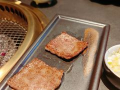 -铭牛烧肉·和牛海鲜自助(高新月牙湖店)