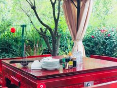 -二荆条·蜀鲜汇城市森林火锅