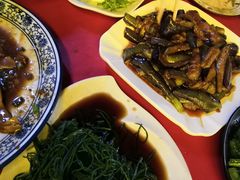 -壹阁胡羊焖饼(特色小吃街店)