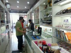 -利客来眼镜店(崂山百货店)