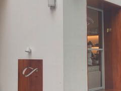 -Line 咖啡(石厦花园店)