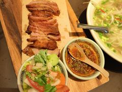 -大头虾越式风味餐厅(光明广场店)