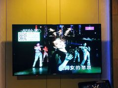 -蓝尊量贩(黄河路店)