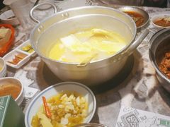 -禄婶鸡煲·打边炉