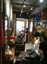 点击看大图 -MONE美发沙龙