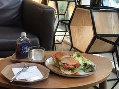 -LIN COFFEE CO(龙珠达店)