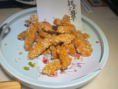 -韵秋荷(宝山龙湖天街店)
