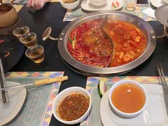 -廖掌柜·重庆鲜货火锅(上海首店)