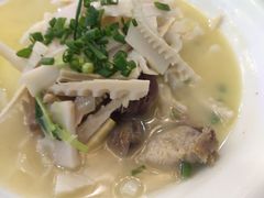 -上海阿潘舟山海鲜店(东宝兴路店)