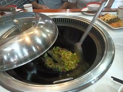 -70後铁锅炖(坡博总店)