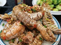-三妹小龙虾·黄油蟹(华侨城总店)