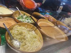 -中东大市场美食城