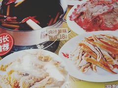 -王妈热卤·川味馆(海昌店)