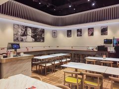 -犇逸·乐山跷脚牛肉·四川现炒(览海店)