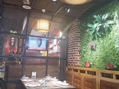 卡座-肥鱼屯活鱼锅(惠工街店)