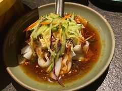 羊毛工镇凉皮-丝路金桃·新疆菜(徐汇店)