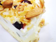 坚果酸奶蛋糕-星巴克(北京中关村南大街店)