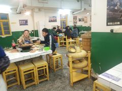 大堂-石灰市老火锅(北滨路店)
