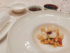 蟹粉河虾仁-新光酒家·河豚·海鲜·蟹料理(浦东店)