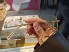 -BUTF美惠眼镜(天通苑万优汇店)
