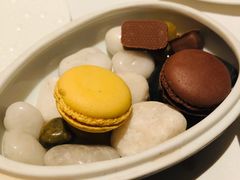 百香果马卡龙-福楼法餐厅FLO