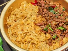 -许哥东北烧烤·铁丳烤串·宫后夹肉(繁花中心店)
