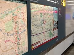 -体育场(地铁站)